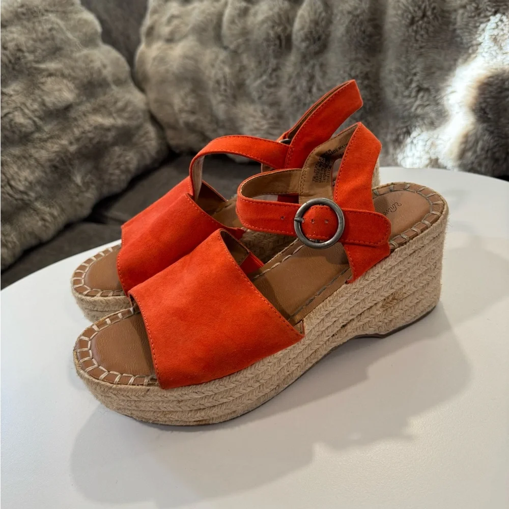 BUNDLE 2 ITEMS FOR $8✨  Universal Thread Women's Orange Espadrille Sandals